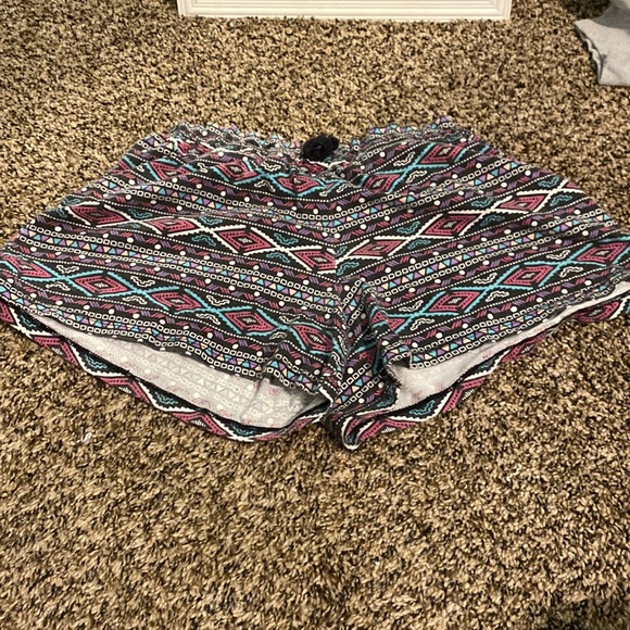 Lounge wear - Picture 1 of 1